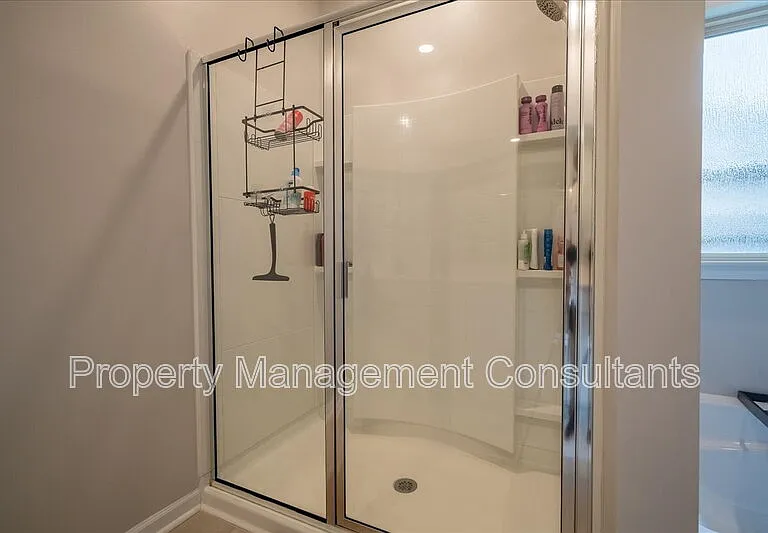 16246 Water Mill Rd — Photo 16