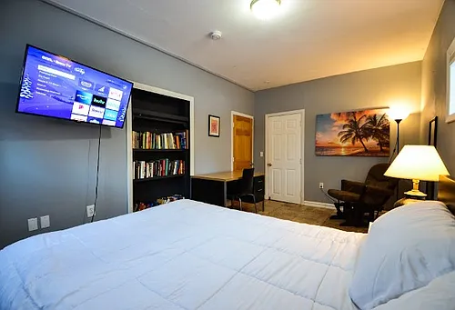 445 Hope St #4 Photo 1