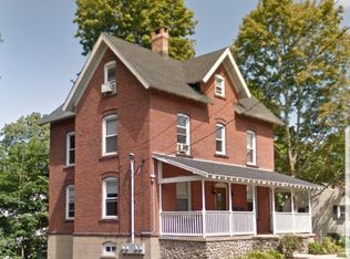 56 Colonial Street Road #3 Rd Floor, Oakville, CT 06779