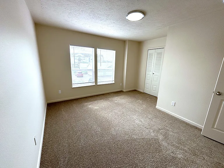 Heatherwood Apartments — Photo 38