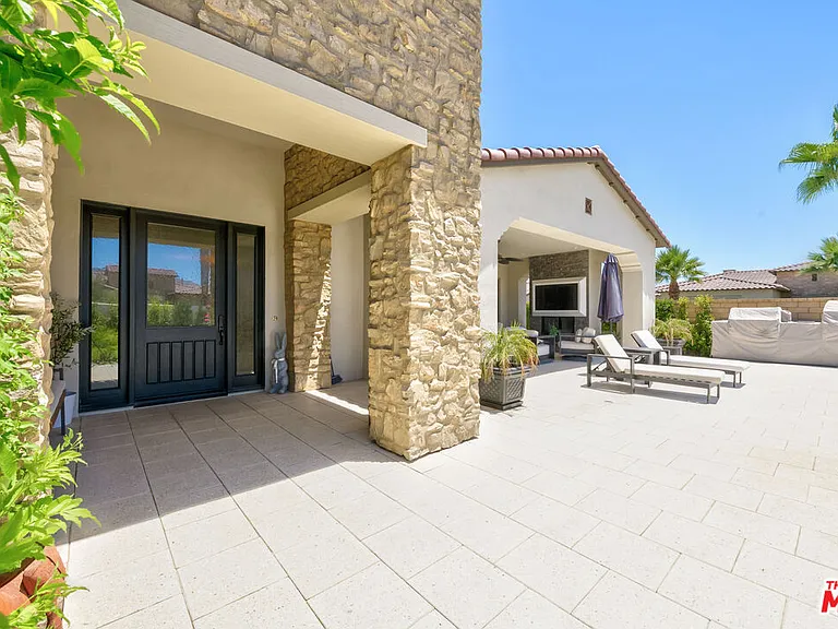 55140 Spring Creek Ct — Photo 26