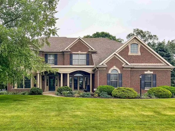 51770 Harborough Dr, Granger, IN 46530