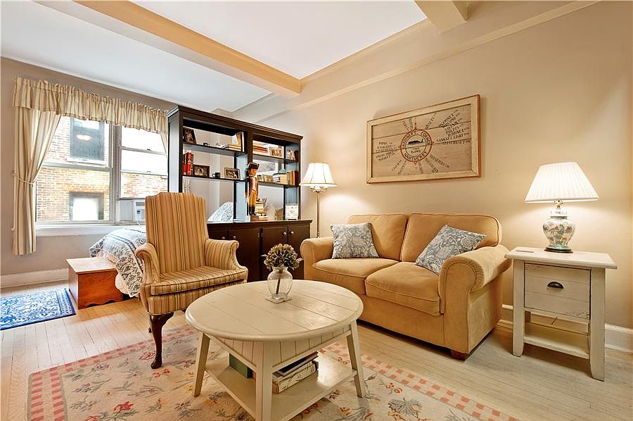 1st image of 127 W 79th St #12K