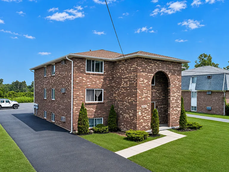 6297 Robinson Rd #2 — Photo 3
