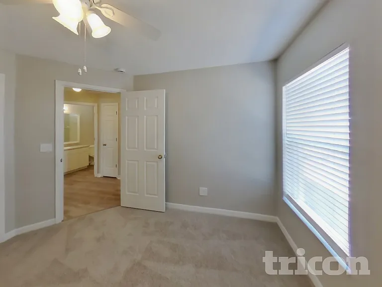 11106 Robin Lake Ct — Photo 14