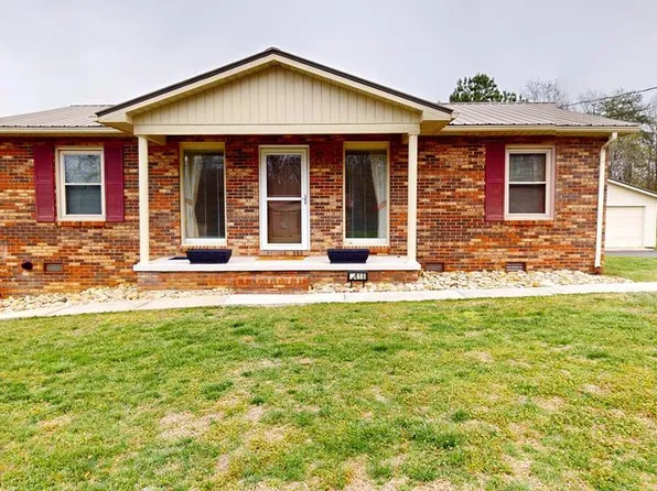 2418 Amber Meadows Rd, Cookeville, TN 38506