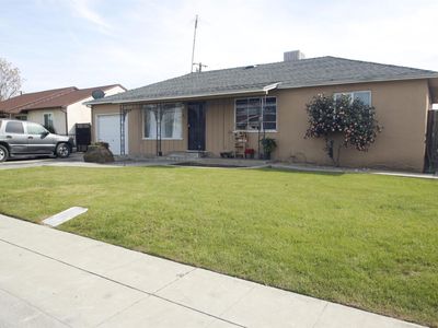 4022 E El Monte Way, Fresno, CA, 93702
