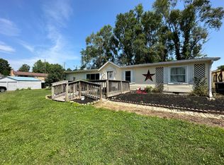 207 E South St, Bainbridge, IN 46105