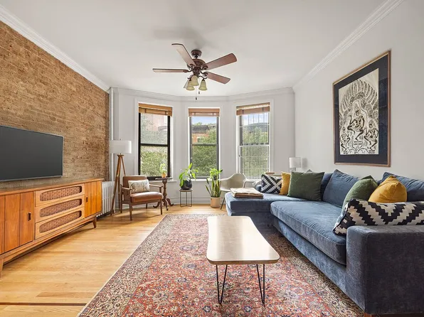 466 15th St APT 8, Brooklyn, NY 11215