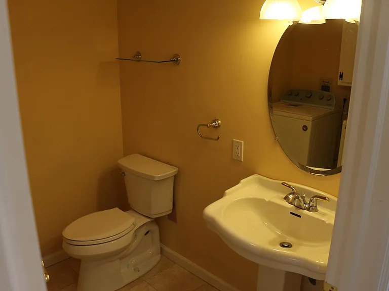 705 Lake Ave #12 — Photo 36