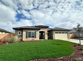 7414 Garrison St, Bakersfield, CA