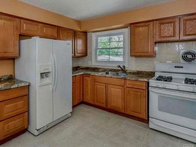 106 Kennedy Ave, Hempstead, NY, 11550