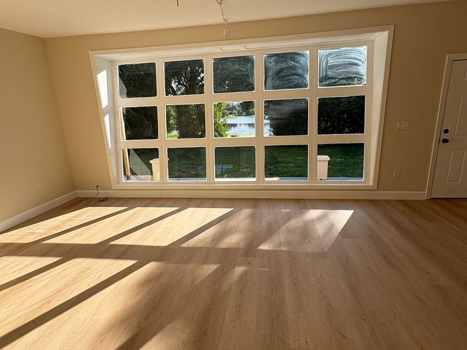 2 bed, 1246 sqft, $2,200 — Photo 1