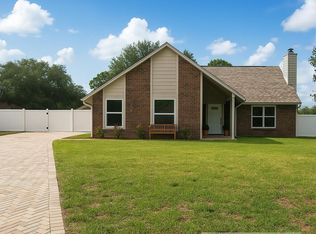 946 Cedar Ridge Ct, Orange Park, FL 32065