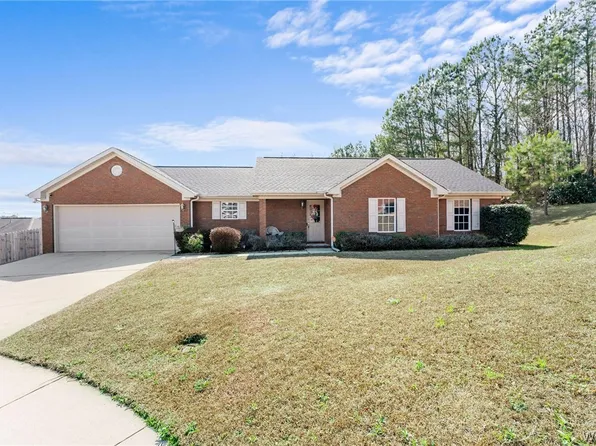 3111 Wisteria Ln, Northport, AL 35473