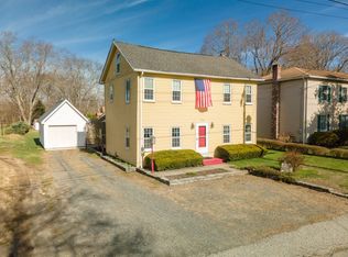 574 Fabyan Rd, North Grosvenordale, CT 06255