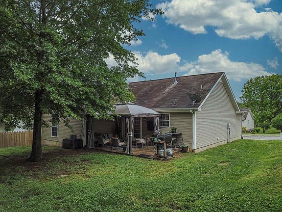 5th image of 1368 Harrington Dr