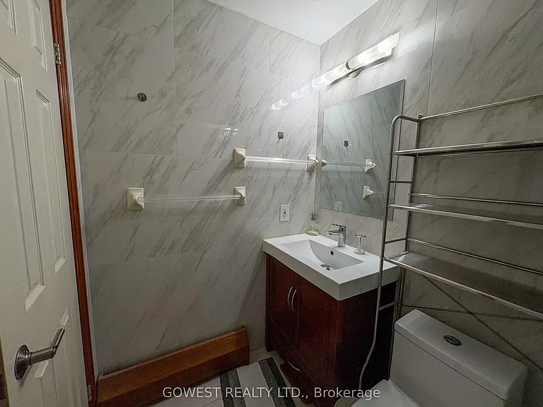 20 Glen Gordon Rd #4 — Photo 17