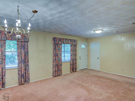 3rd image of 5691 Colquitt Rd