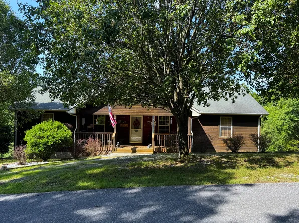 325 Oak Hammock Lane, Parrottsville, TN 37843