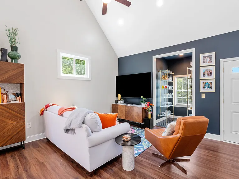 3 Deering St — Photo 26