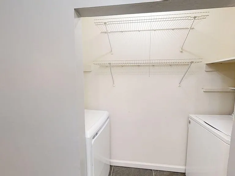 1107 River Ct — Photo 8