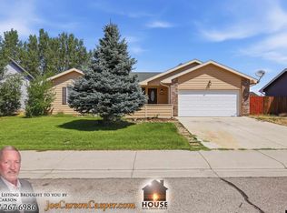 2228 Omaha Trl, Bar Nunn, WY 82601