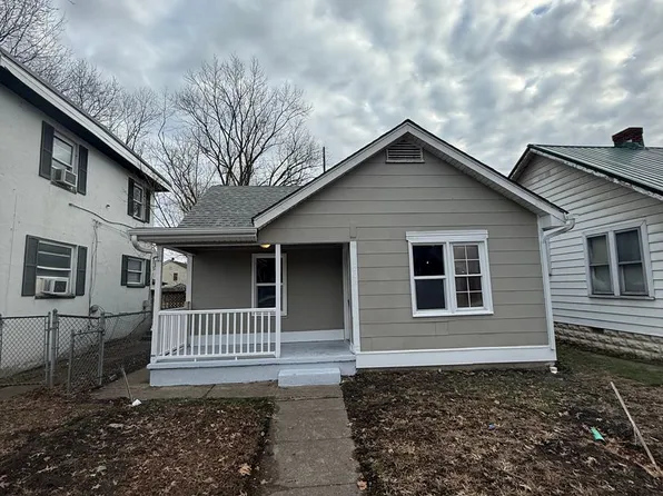 204 10th Ave, South Charleston, WV 25303