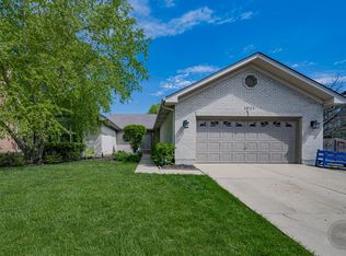 1021 Iroquois Ave, Naperville, IL