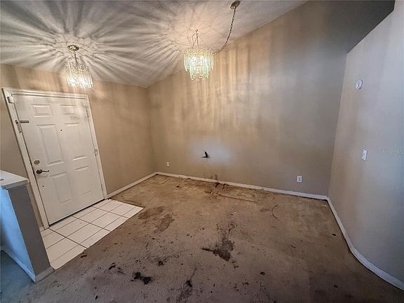 2nd image of 204 Chardonnay Pl