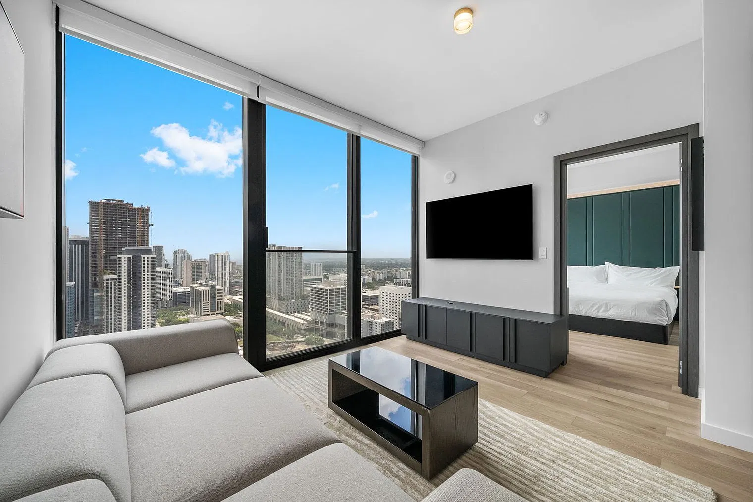 1 bed, 1.0 bath, 796 sqft, $8,672 — Photo 1