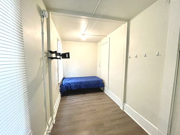 2nd image of 400 Broadway St #58