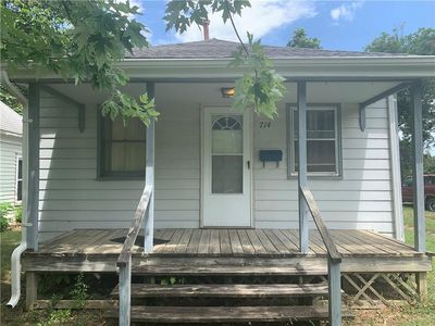 714 W 3rd St, Pittsburg, KS, 66762