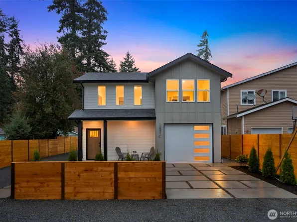 12531 25th Avenue NE #C, Seattle, WA 98125