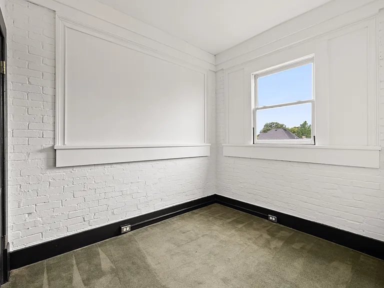 Small bedroom or office.