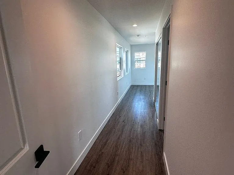 611 Silver Strand Blvd — Photo 58