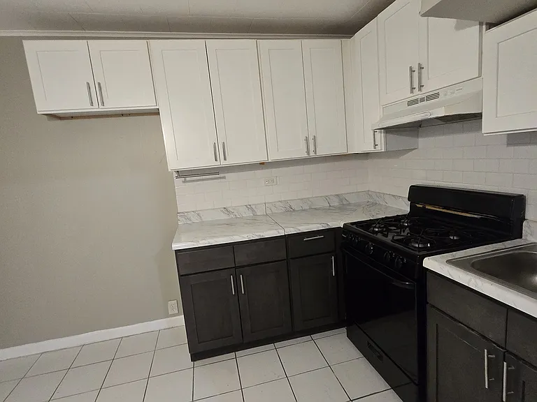 164 Watson Ave #G2 — Photo 11