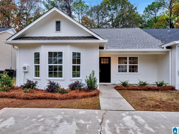 3475 Wildewood Dr, Pelham, AL 35124