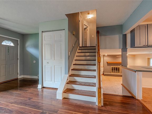 5th image of 14944 Carol Dr