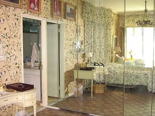 Sold by Real Direct | media 11