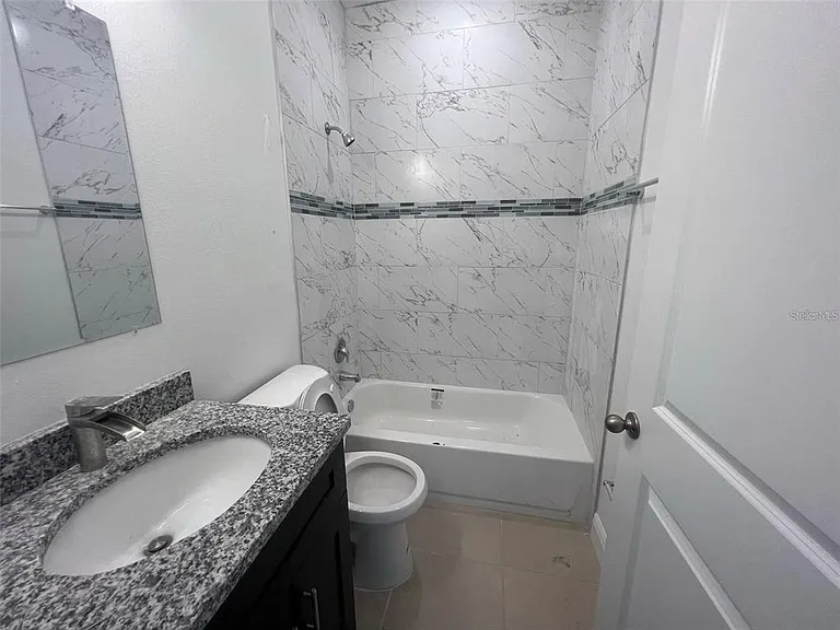 16170 SW 33rd Avenue Rd — Photo 11