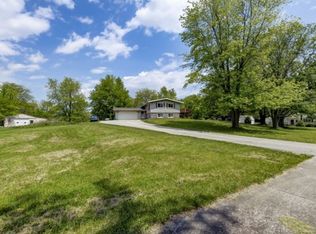 6310 Hill Rd, Decatur, IL 62522