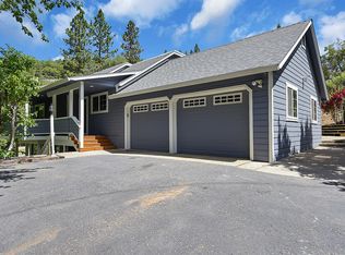 15242 Manzanita Diggins Dr, Nevada City, CA 95959