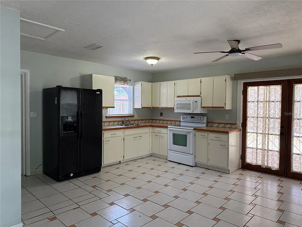 2 bed, 1.0 bath, 720 sqft, $1,875 — Photo 4