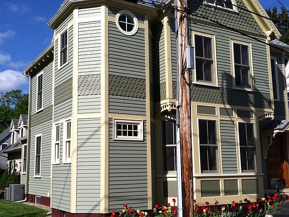 3rd image of 8 Horton St