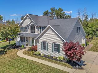 6021 Hewson Rd, Lake View, NY 14085