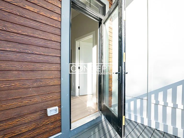 1 Adamson St #203 — Photo 5