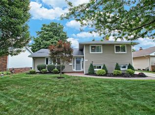 1235 Cordova Rd, Mayfield Heights, OH 44124