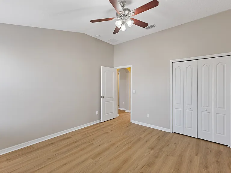 506 Rainbow Springs Loop — Photo 16