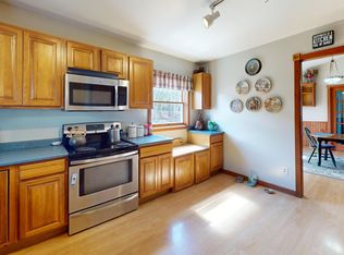 303 Phinney Farm Rd, Lincoln, ME 04457